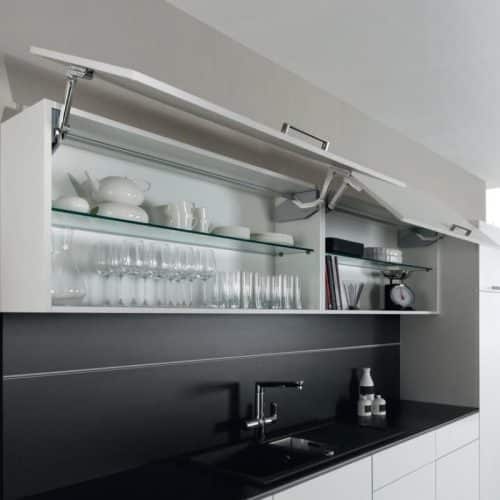 Ảnh thực tế bộ tay nâng FREE SWING Hafele 493.05.772, đen