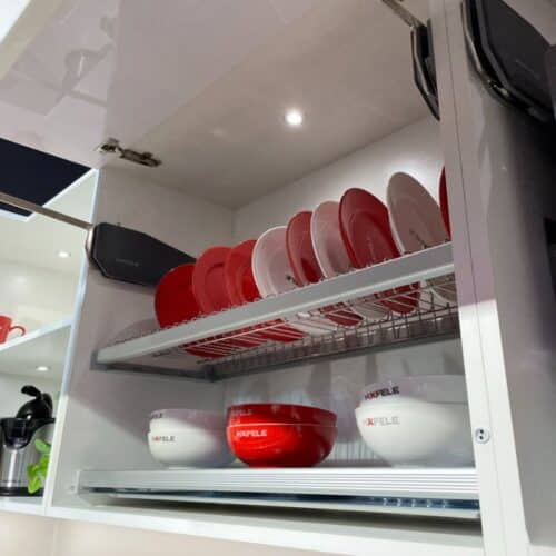 Ảnh thực tế khay up chén đĩa Hafele 544.01.308 đen 764x263mm